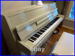 Yamaha Piano M1B
