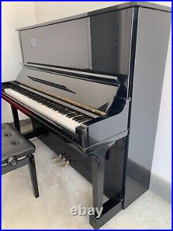 Yamaha Piano U30BL Great Condition