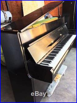 Yamaha Piano Upright. Ready to go to a new home