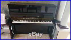 Yamaha T121 Upright Piano 48 Polished Ebony Pristine Condition! Bench Incl