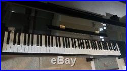 Yamaha T121 Upright Piano 48 Polished Ebony Pristine Condition! Bench Incl