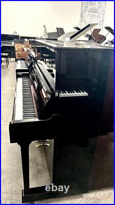 Yamaha U1E Upright Piano 48 Polished Ebony Yamaha U1E Upright Piano 48 Polished Ebony