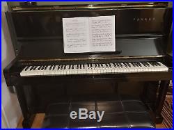 Yamaha U1 48 professional Upright Piano and Bench, Beautiful Condition. WoW