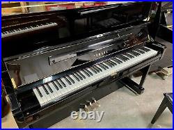 Yamaha U1 Piano 1999 Gorgeous Ebony Gloss