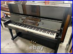 Yamaha U1 Upright Piano 48 Polished Ebony