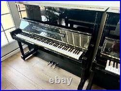 Yamaha U1 Upright Piano 48 Polished Ebony