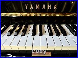 Yamaha U1 Upright Piano 48 Polished Ebony