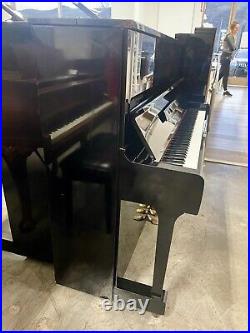 Yamaha U1 Upright Piano 48 Polished Ebony