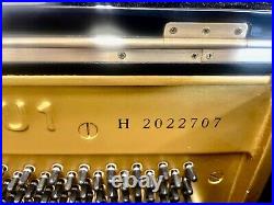 Yamaha U1 Upright Piano 48 Polished Ebony