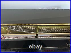Yamaha U1 Upright Piano, Ebony Black, 2016 Japan-one free tuning