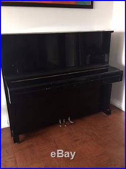 Yamaha U2 Upright Piano for Sale (Made in Japan) in Ebony