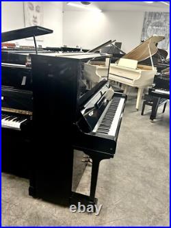 Yamaha U3 Ebony Polish Yamaha U3 Ebony Polish