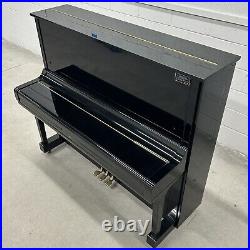 Yamaha U3 Upright Piano 52'' Ebony Gloss Black