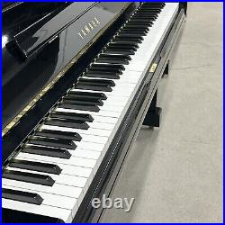 Yamaha U3 Upright Piano 52'' Ebony Gloss Black