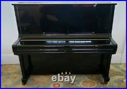 Yamaha U3 Upright Piano US Market, Made in Japan, High Polish Ebony (Black)