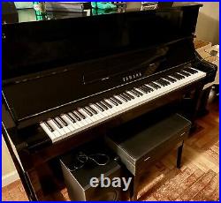 Yamaha U3 upright piano 52'