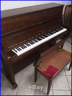 Yamaha Upright Studio Piano P116S Excellent Condition