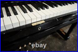 Yamaha YUS5 Concert Upright Piano Yamaha YUS5 Concert Upright Piano