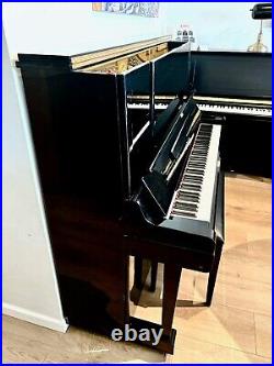 Yamaha YUX Tall Upright Piano 51 1/2 Polished Ebony