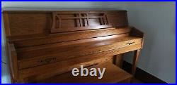 Yamaha piano with built in humidifier, concert pitch tuning, excellent condition
