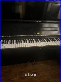 Yamaha upright piano used. U 1