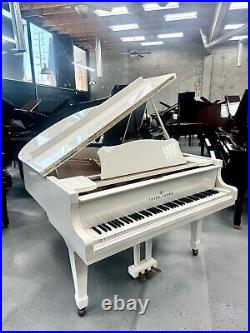 Young Chang G-175 Grand Piano 5'8 Polished White